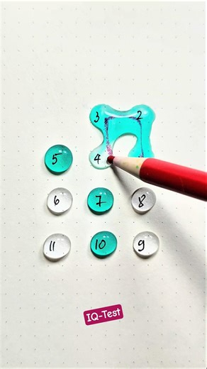 How do I draw a straight line from the number 1 to 11? 🤔 #art #funny #games #line #drawing #maths...