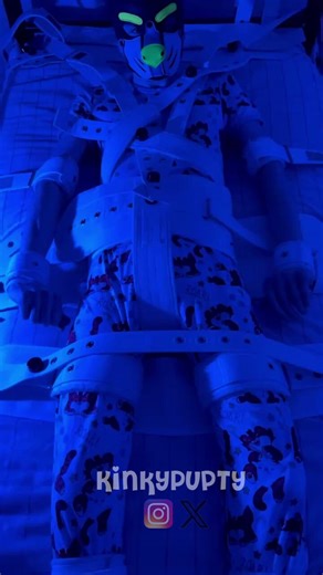 RT @KinkyPupTy: WRUUFF! Daddy & I got a Segufix! I was bound tight, completely restrained as his dumb diaper puppy. 🫣Every squirm and desp…