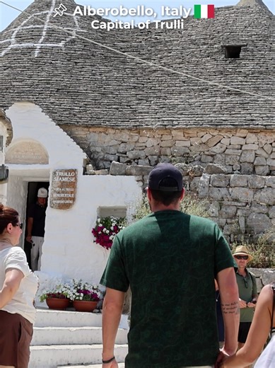 🌍 Step inside Alberobello, Italy with this immersive 4K walking tour. Alberobello old town, Alberobello trulli rooftops, and Alberobello Puglia atmosphere define this Italy walking tour. 🎯 #alberobello #italy #trulli #walkingtour #4kwalkingtour #travelitaly #pugliaitaly #italianhistory #villagevibes #europeantravel #fyp #historicitaly