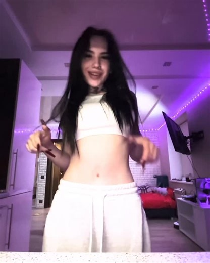 Вика / мама 🖤 | подписывайся ! @badmamahka . . . . . . . . . . #молодаямама #мама #мамавдекрете #беременнав16 #мамасына #сын #мамскийблог... | Instagram