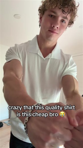 makes my arms look so big #shirt #men #arms #biceps #tiktokshopblackfriday