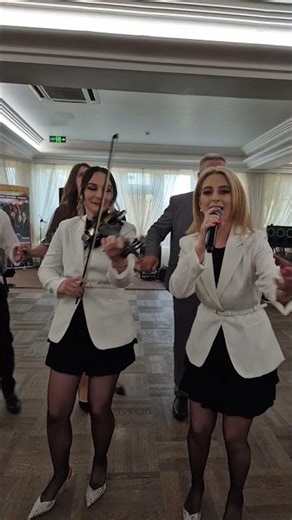 Formatia Original - Sa fi sarac, dar plin de bogatie #formatiaoriginal #dariapop #formatienunta