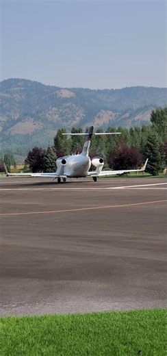 #wyoming stuff | #HondaJet #takeoff #privatejet #HA-420 🤙🤠 #mountains #VLJ