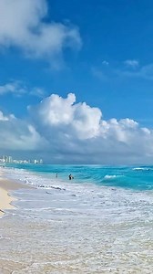 🌊 Beach vibes are the ultimate mood booster! There’s something soothing about the sound of the blue waves crashing and the sun kissing your skin. 🏖️💙 It’s the perfect spot to hit pause, let your troubles wash away, and soak in all that good energy. 🌞 Whether you’re jumping on the waves, lounging with a good book, or just staring out at the endless blue, the beach is where our souls find theirs happy place. 💦 Who's ready to recharge? 🙌🏖 Travel to nice places; Amazing Beach, Cancun Hotel Zo