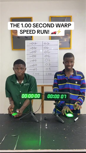 The 1.00 Second Warp Speed Run! 🏎️⏱️ A pure, unadulterated mechanical finger sprint! ⚡ 1vs1 drag race to see who can cycle their stopwatch across the 1.00-second finish line first. No waiting, no pausing—just raw tapping speed and a frame-perfect finish. Think your thumbs are faster? Proving it below 👇 #moonsquad #indoorgames #challengevideo #warpspeed #fyp