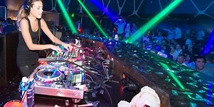 How Restaurant Music Got So Bad