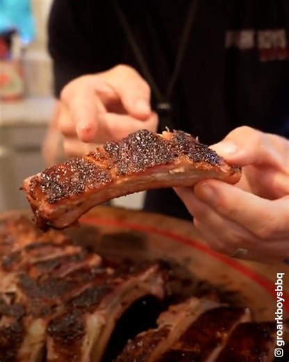 The Meat Teacher is here to show you how to make the ultimate ribs and smash burgers! Follow Matt (https://www.instagram.com/groarkboysbbq) for more deliciousness! | Tasty