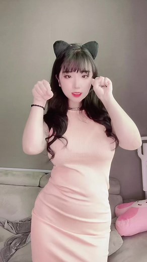 Echi Fantry: Asian Dance and Tattoo Cosplay Recommendations