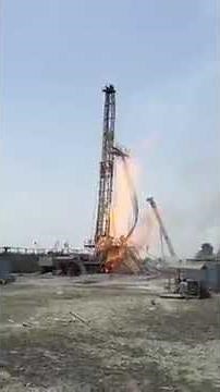 Massive Oil Well Blowout in Oilfield BOP Failure @oilfield#blowout #oilrigs #oilfield #oilandgas