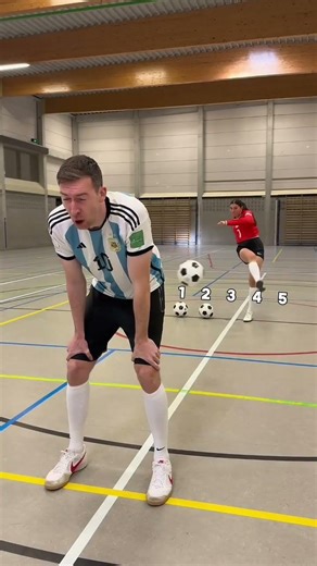 Who Can Guess The Ball First? 😫🤕