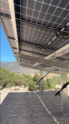 Ground mounted solar array for high wind area