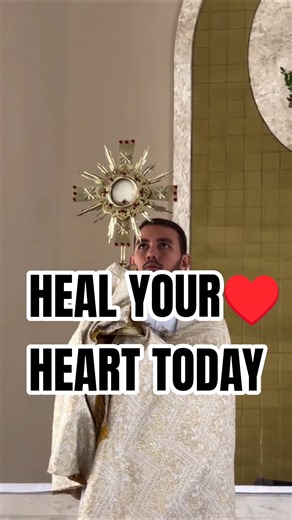 The Most Powerful Eucharistic Blessing For You #Eucharist #adoração #adoration #eucaristia #Vatican