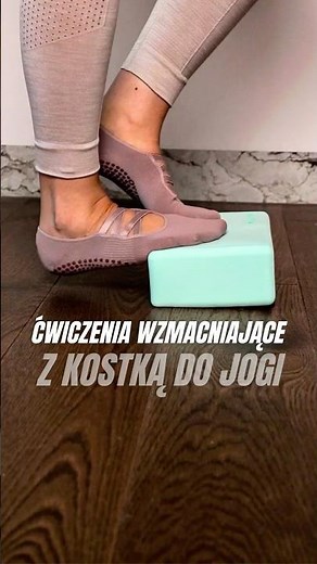 Jak wzmocnić nogi i stopy? Trening stabilizacji z kostką do jogi ACTIV/SPACE