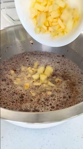 Baked Oatmeal with Apples and Cinnamon | Cozy, Healthy & Meal Prep Ready | #shorts