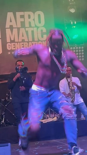 FOLLOW ME ❤️MR. SIMBA DANCING jana usiku in #germany #diamondplatnumz #simba #josephbegi #tiktok#tiktokkenya#tiktoktanzania #afronation #swahilination