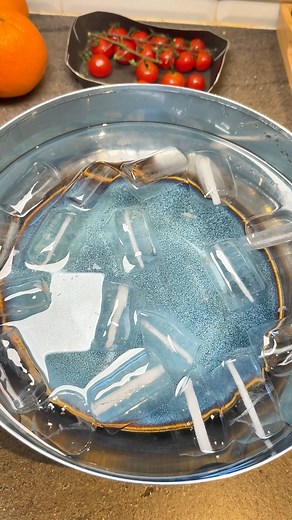 5.5M views · 1.5K reactions | Easy ice hack 朗 easy and super fast | Alex P | Facebook