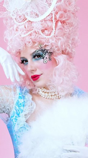 Let them eat cake! 🍰 #marieantoinette #halloweenmakeup #makeup #halloweenlook