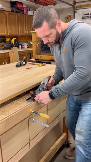 Justin Metzler on Instagram: "White oak farmhouse dining table. Been using this table everyday for almost 2 years now. Breadboard tabletop uses dowels in slotted holes to allow a little movement on the ends - and there has definitely been seasonal movement. The legs were a Marketplace find in NJ. The finish is Rubio Monocoat in cotton white."