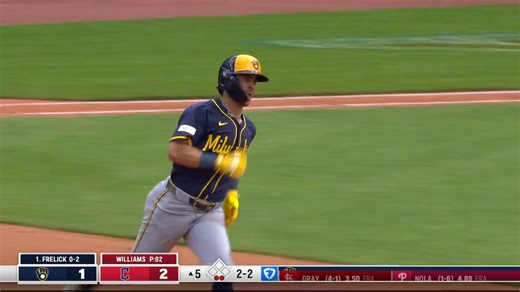 75K views · 1.8K reactions | Sal ties it with a bomb 奈奈奈 | Milwaukee Brewers | Facebook