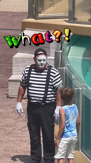 28M views · 243K reactions | #mimeweek #mimes #funnymime #seaworldmime #seaworld #seaworldorlando #seaworldparksandentertainment #seaworldparks #visitorlando #visitflorida #orlandoflorida #orlando #florida #amusementpark #themepark #adventuresthatrock #adventure #madeyoulaugh #silly #makingfunof #noidea #clueless | Adventures That ROCK | Facebook