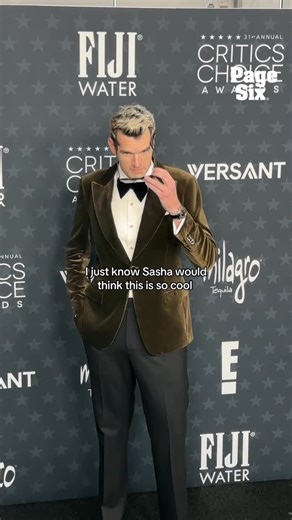 Page Six on Instagram: "We need season 3 like now!!! "Nobody Wants This" star Timothy Simons has arrived to the 2026 Critics Choice Awards in LA 😮‍💨"