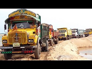 Tippers Formation of Line for Loading of Sand | Lorry Videos | Truck Videos | TIPPER LORRY TRUCK