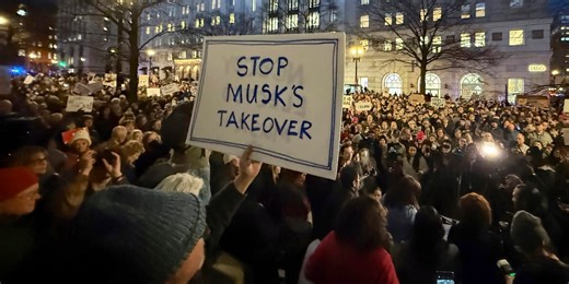 Anger, chaos and confusion take hold as federal workers face mass layoffs