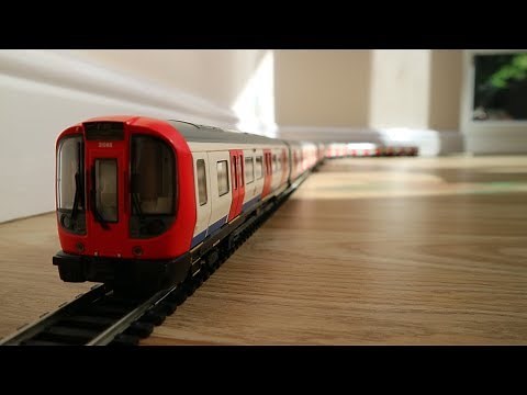 Opening the London Underground S Stock by Bachmann