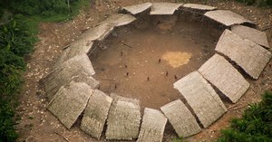 Extremely Militant Uncontacted Tribe Spotted in The Amazon – These May Be Their Last Hours