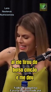 Mendigo deu cinco reais para moça. Rapaz, os mendigos estão ricos. Viu que o Granconato tava certo? Assista ao meu vídeo no YouTube: Granconato e os mendigos, nele eu explico que é errado dar dinheiro para a maioria dos mendigos. https://youtu.be/OlftaEU3kDA | Pastor Rodrigo Mocellin