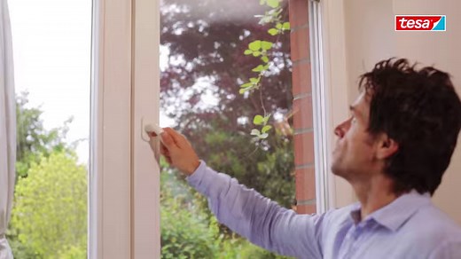 13 reactions | Proteggi i tuoi ambienti dagli insetti! 烈 Installare la zanzariera sulla tua finestra sarà facilissimo grazie al sistema Easy On. Inoltre, il nastro Attacca & Stacca è rimovibile senza lasciare residui!  tesa® Insect Stop Attacca & Stacca COMFORT è disponibile in due colori e in diverse misure per adattarsi a tutte le finestre. Scoprila qui!  https://bit.ly/3K23j45 | tesa | Facebook