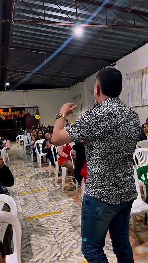 7M views · 120K reactions | Lo más lindo del mundo EL AMOR DE UNA MADRE! | Eddy Hernández | Facebook