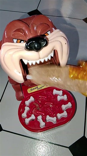 Mad Dog don't ever try to get his favorite pastillas #viral #satisfying #trending #shortsvideo