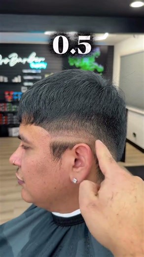 Step by Step tutorial on a Mid Drop Fade withonly 2 GuardsIf #barber #realtechniques #barbernation