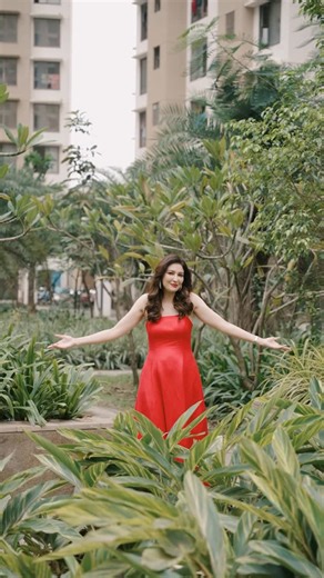 Saumya Tandon on Instagram: "You don’t need many choices - just a home that is perfect for all you need! With a world-class lifestyle, high-street retail, a grand clubhouse, nature all around, and seamless connectivity, Sunteck World, Naigaon gives you the best of all worlds. Discover it today! [Sunteck World, Naigaon, Community Living, Township, World-Class Lifestyle] #ad"