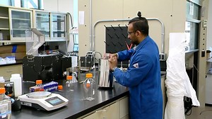 Iowa State researchers are transforming plastic waste into diesel and jet fuel, even the kinds that normally can’t be recycled. It's real progress with big potential. The 2025 Innovation at Work series showcases how Cyclones are driving progress across industries—one breakthrough at a time. Read more: https: https://www.news.iastate.edu/news/iowa-states-entrepreneurial-ecosystem-helps-two-energy-startups-set-their-paths #InnovationAtWork #IowaState #IowaStateInnovates | Iowa State University