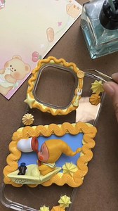 The decoration on the phone case goes from ordinary to more beautiful and unique than usual📱✨ #case #phone #phonecase #cute #art #Creative #love #satisfying #fy | Review Case