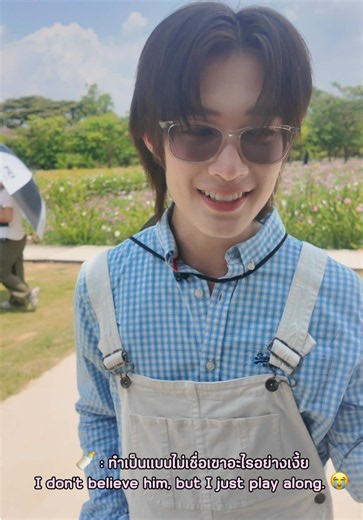 คุณธีร์ core : ฝากเอาใจช่วยให้น้องแจมสืบหาความจริงจากคุณธีร์โดยเร็วด้วยนะคร้าบ 🥹 อีกนิดนึงจะกลายเป็นคนขายประกันแล้ว เคลมเก่งที่สุดดดด 🫩 ส่วนพ่อหนุ่มเจ้าของไร่คนนั้น ไม่มีซีนตอนเช้าแต่ขี่ ATV มานั่งเฝ้าน้องแจมถึงหน้าเซ็ทกันเลยทีเดียว สงสัยคิดถึ.. ง อุบบบส์ 🥰 🍊 รับชม “ที่สามของเธอ Your Third Series” พร้อมกันทุกวันอาทิตย์ เวลา 22.30 น. ทางช่อง GMM25 🌳 ดูออนไลน์เวอร์ชัน UNCUT เวลา 23.30 น. บนแอป iQIYI และเว็บ iQ.com ที่เดียวเท่านั้น : s.iq.com/YourThirdSeries YOUR THIRD SERIES EP8 #ที่สามของเธอ