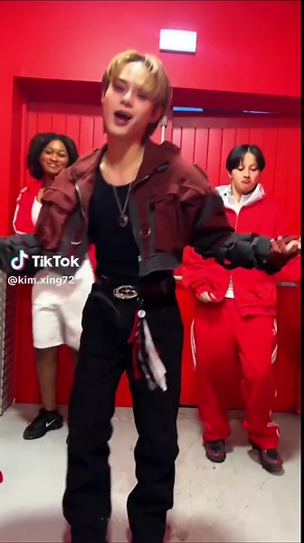 CAN’T CATCH ME CHALLENGE WITH @hdk.official @NCHIVE @asan @AVY #juyoung #camsave #NCV #SANG