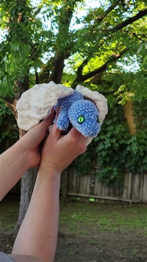 🪺🐉 little baby crochet dragon