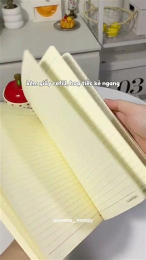 1 quyển sổ viết được 10 môn | Cre: quyenne