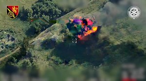 The Most Dramatic Detonation of a Russian Armored Vehicle in Months(Don't Miss!)