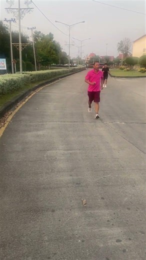 Jogging Around With Sport Runner Walk Through In Tak City Sport Trainer 084 #VineLegacy