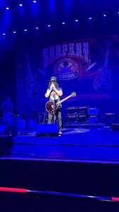 149K views · 4.2K reactions | "Big Legged Woman" Slash 's Blues Ball ft. Christone "KINGFISH" Ingram at the Texas Trust CU Theatre in Grand Prairie, TX - Aug. 17 Video by Toshie Sasaki | Slash News | Facebook
