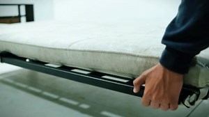 𝗣𝗲𝗿𝗳𝗲𝗰𝘁 𝗳𝗼𝗿 𝗦𝗺𝗮𝗹𝗹 𝗛𝗼𝗺𝗲𝘀 𝗮𝗻𝗱 𝗖𝗼𝗻𝗱𝗼𝘀 ✨ Maximize your living space with the versatile Carl Futon Bed! Designed with small homes and condos in mind, this functional futon effortlessly converts from a stylish sofa to a cozy bed in seconds. Whether you're lounging during the day or need a comfortable bed for the night, Carl is the perfect solution. With dimensions of L 2030 mm x W 730 mm x H 1020 mm, the Carl Futon Bed fits perfectly into compact spaces, making it an ideal