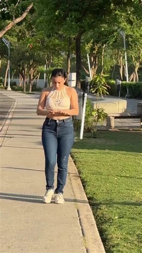 funnyycomedy4 (@funnyycomedy4)’s videos with original sound - funnyycomedy4