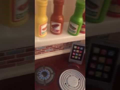 Review: Step 2 Fun With Friends Kitchen