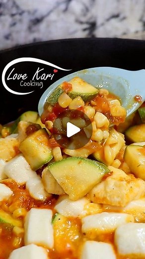 Karina Valladares on Instagram: "Calabacitas a la Mexicana con Queso y Elote Receta Perfect for Good Friday. Today I'm super excited to be sharing with you how I make Calabacitas a la Mexicana. If you've never tried them, you are missing out, they're so good 😋 What's your go to meal for Good Friday??? CALABACITAS ALA MEXICANA INGREDIENTS: ► 3 calabacitas or Mexican squash ► 2 corn on the cob ► 4 roma tomatoes ► 1 jalapeño ► 2 garlic cloves ► 1 small white onion ► 1/4 tsp oregano ► Some queso fr