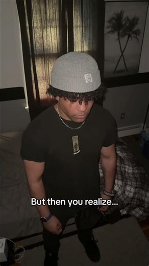 THE PHONE TRAP LITERALLY #relatable #reel #pov #skit #phone