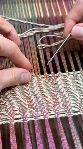 Fiber With Friends on Instagram: "This hand stitching technique helps to create a stunning textile detail #loom #weaving #satisfying"
